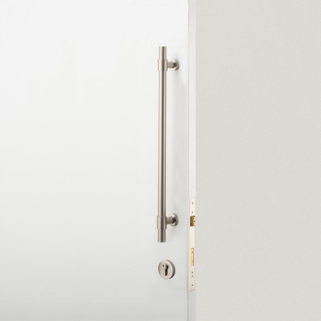 Helsinki Pull Handle - 450mm Entrance Kit with Separate High Security Lock Satin Nickel