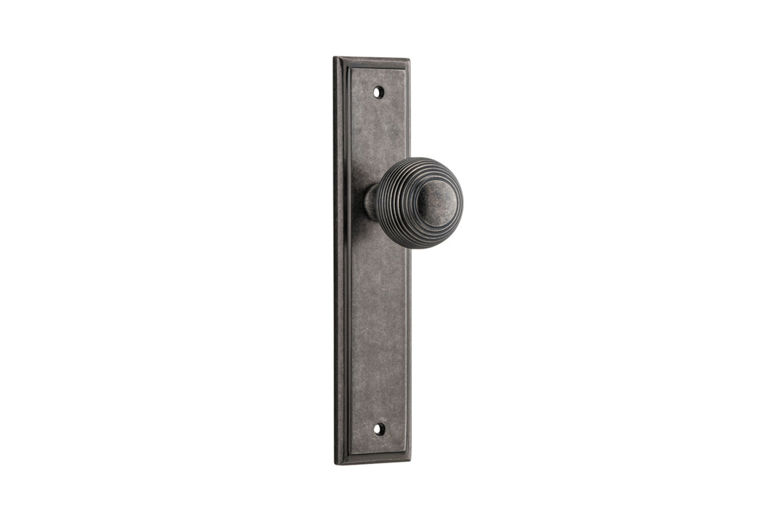 Guildford Knob - Stepped Backplate Distressed Nickel