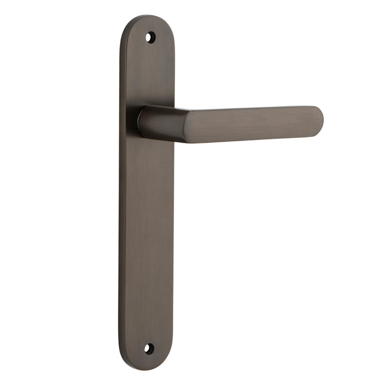 Osaka Lever - Oval Backplate Signature Brass