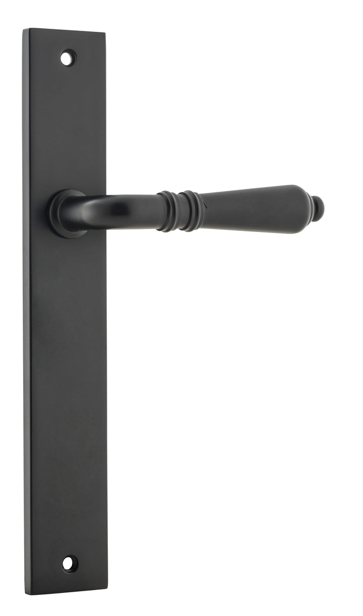 Sarlat Lever - Rectangular Backplate Matt Black