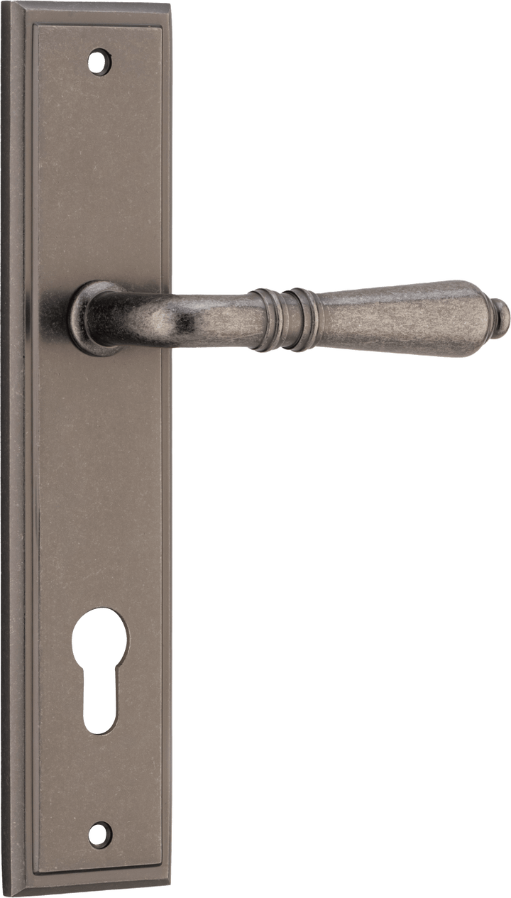 Sarlat Lever - Stepped Backplate Distressed Nickel