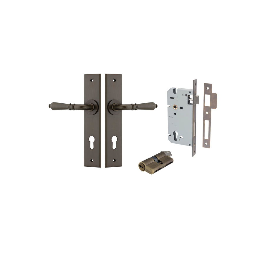 Sarlat Lever - Chamfered Backplate Entrance Kit with High Security Lock Signature Brass
