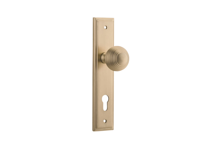 Guildford Knob - Stepped Backplate Brushed Brass