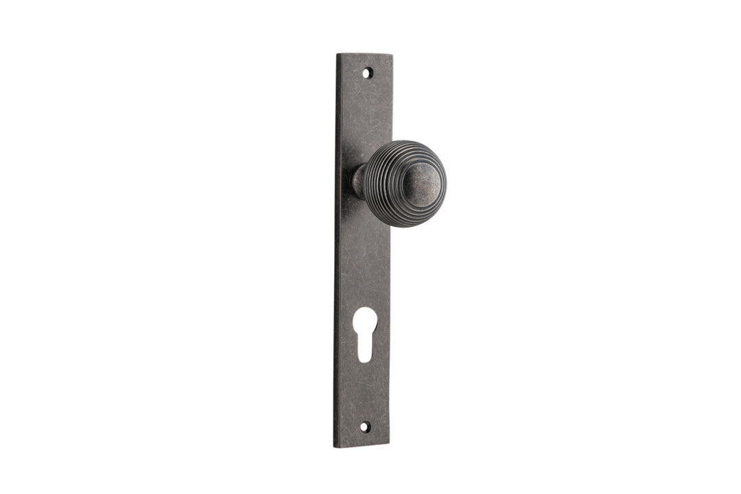 Guildford Knob - Rectangular Backplate Distressed Nickel