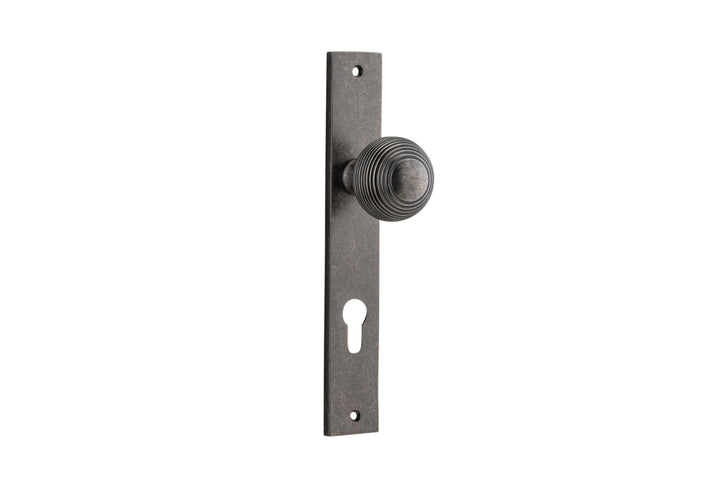 Guildford Knob - Rectangular Backplate Distressed Nickel