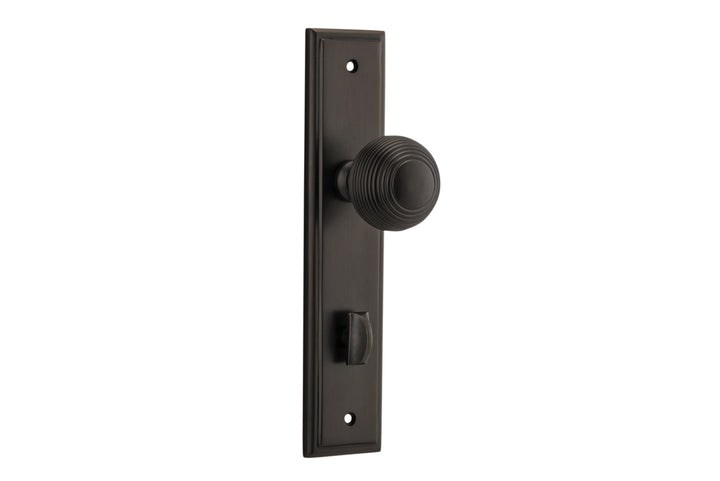 Guildford Knob - Stepped Backplate Signature Brass