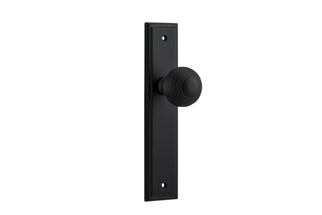 Guildford Knob - Stepped Backplate Matt Black