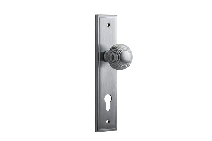 Guildford Knob - Stepped Backplate Brushed Chrome