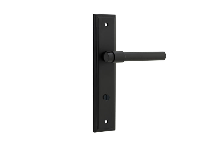 Helsinki Lever - Stepped Backplate Matt Black
