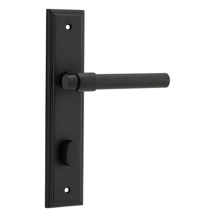 Helsinki Lever - Stepped Backplate Matt Black