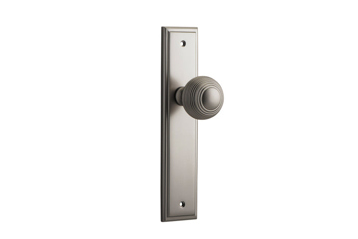 Guildford Knob - Stepped Backplate Satin Nickel