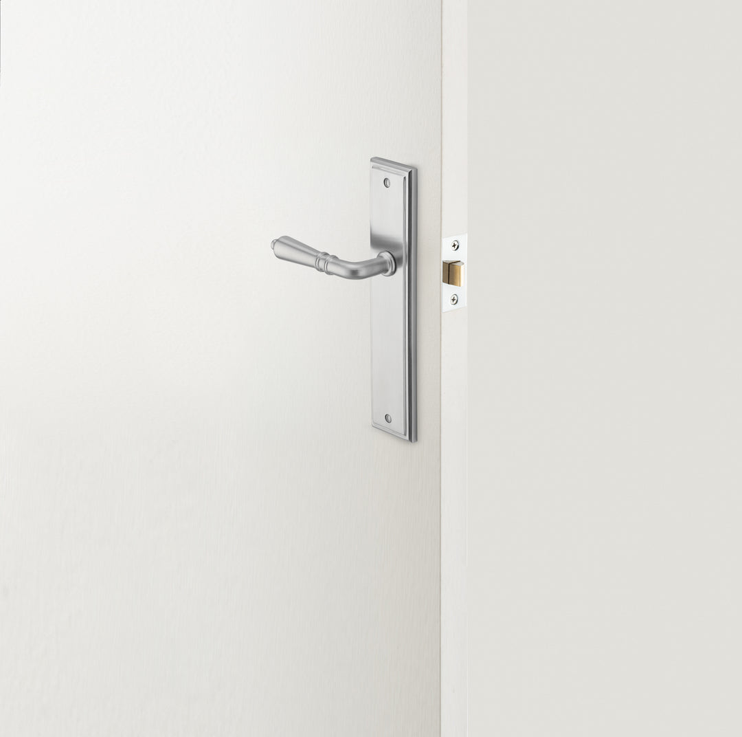 Sarlat Lever - Stepped Backplate Brushed Chrome