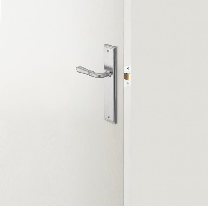 Sarlat Lever - Stepped Backplate Brushed Chrome