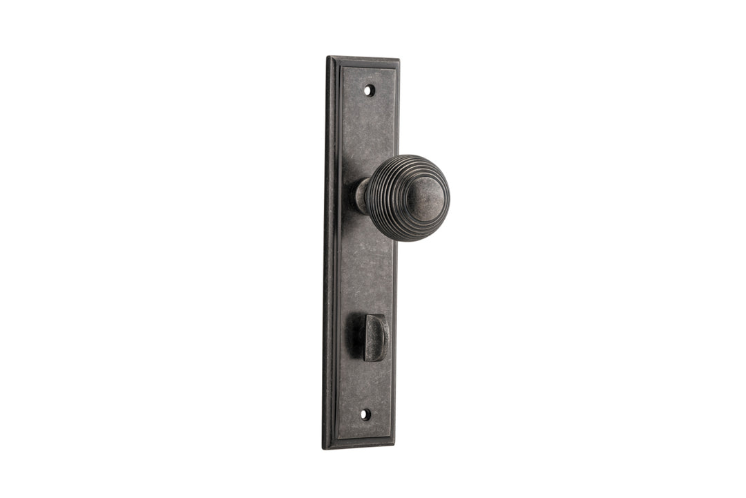 Guildford Knob - Stepped Backplate Distressed Nickel
