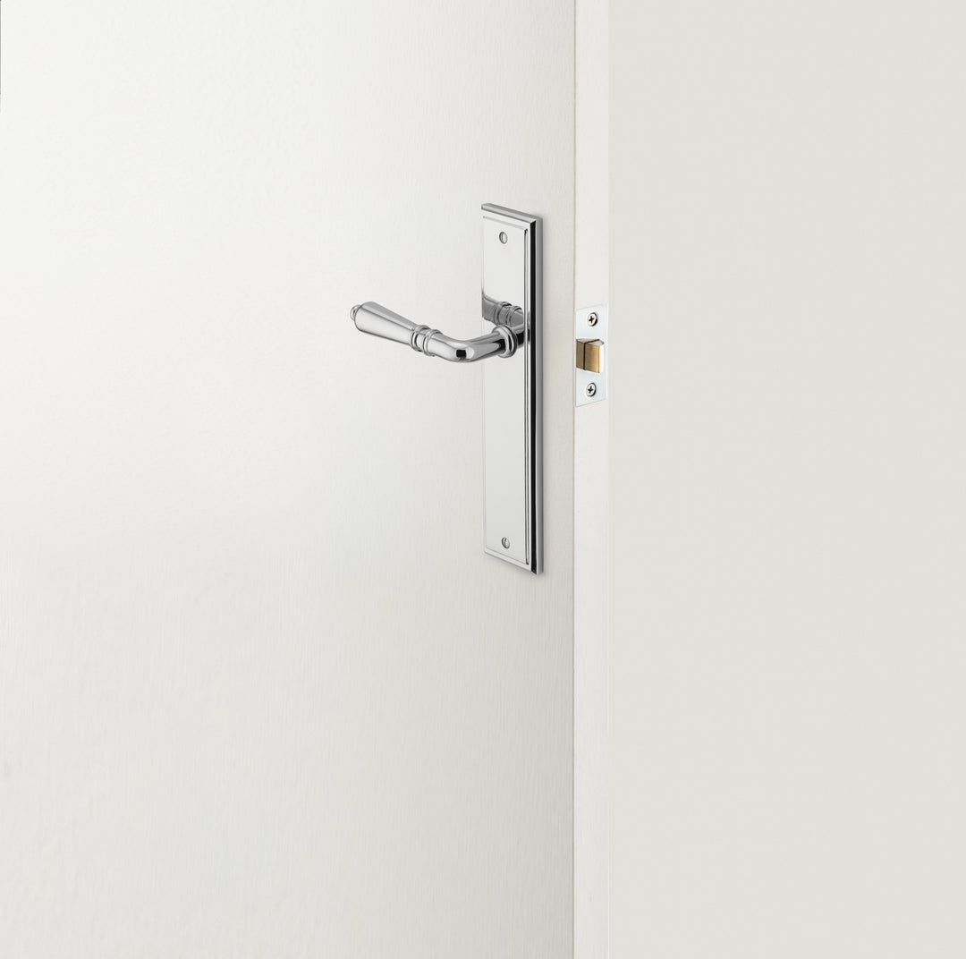 Sarlat Lever - Stepped Backplate Polished Chrome