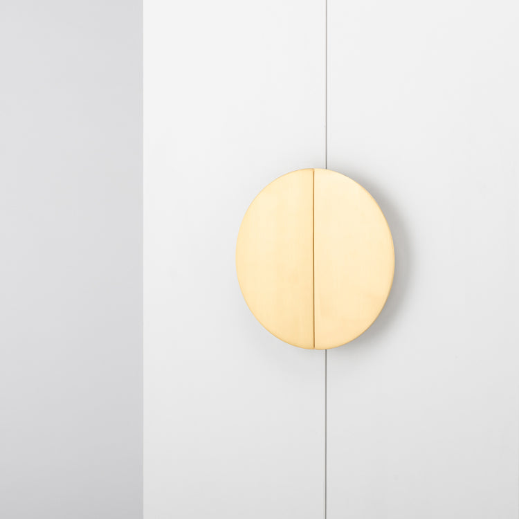 Osaka Large Pull Brushed Brass