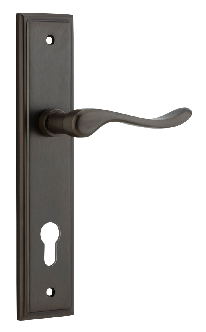 Stirling Lever - Stepped Backplate Signature Brass