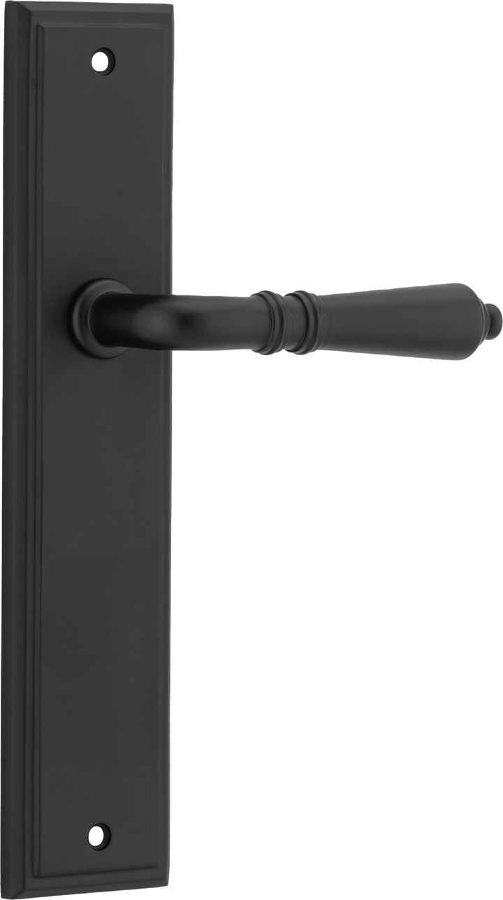 Sarlat Lever - Stepped Backplate Matt Black