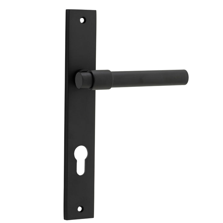 Helsinki Lever - Rectangular Backplate Matt Black