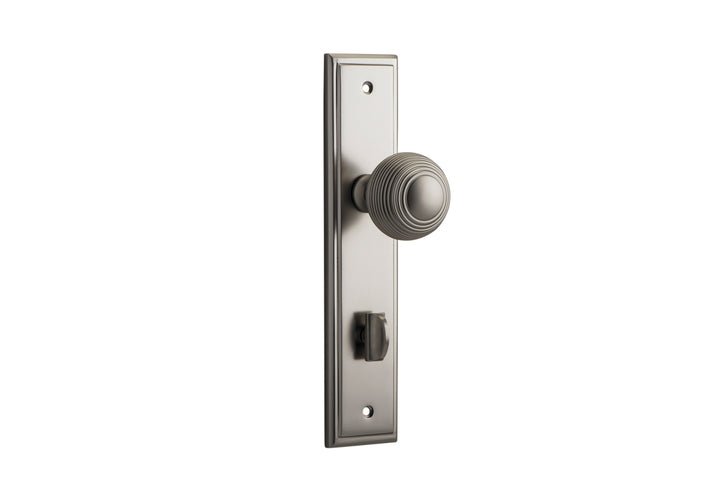 Guildford Knob - Stepped Backplate Satin Nickel