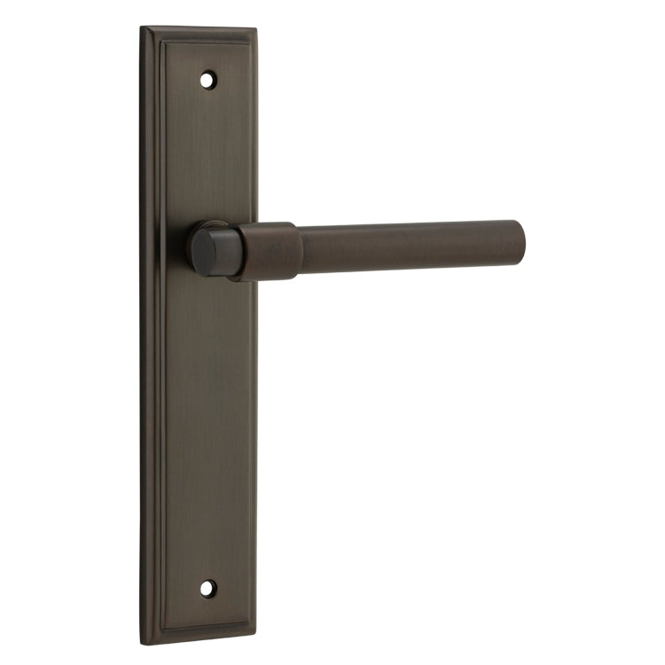Helsinki Lever - Stepped Backplate Signature Brass