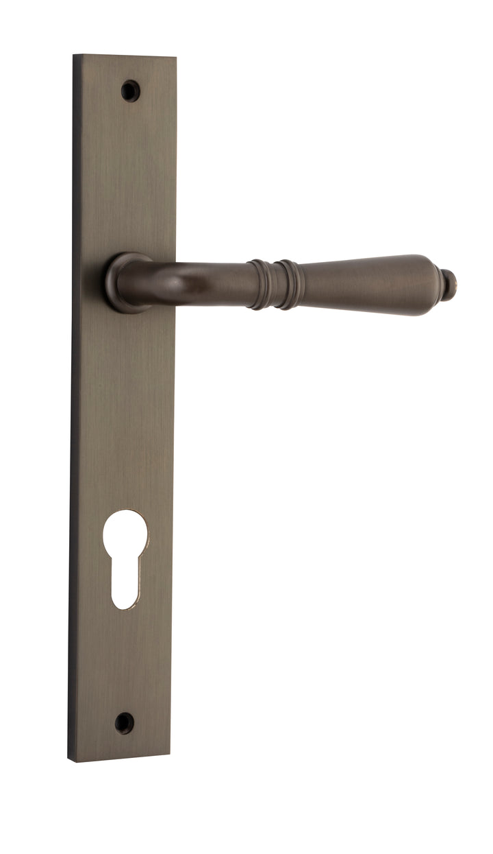Sarlat Lever - Rectangular Backplate Signature Brass