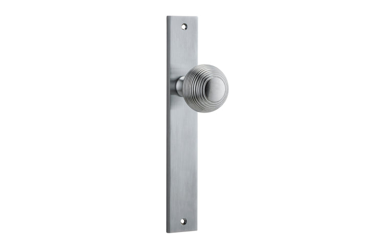 Guildford Knob - Rectangular Backplate Brushed Chrome